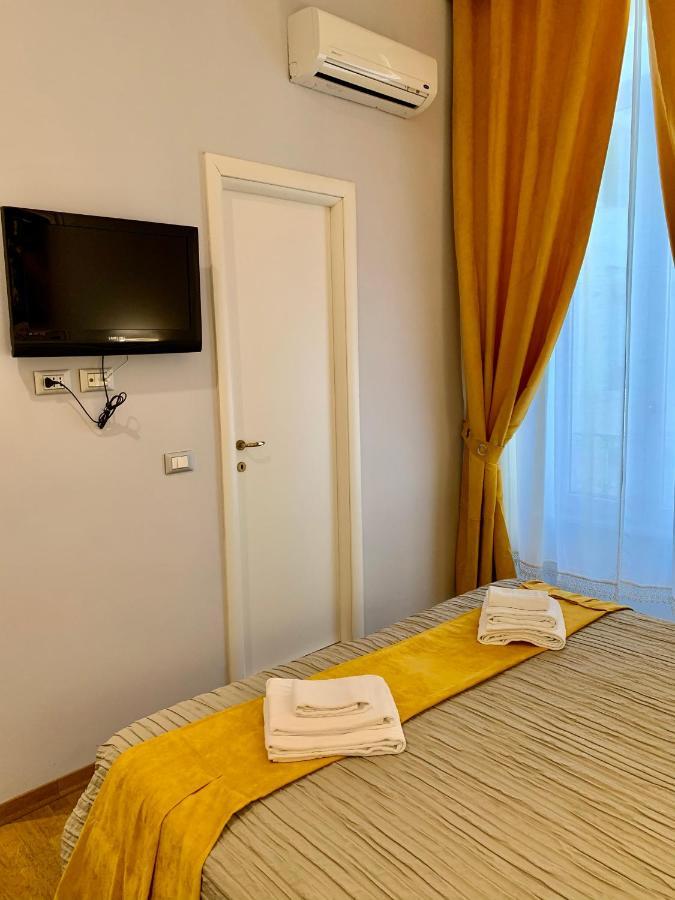 Bed and Breakfast Domus Via Veneto Roma Exterior foto