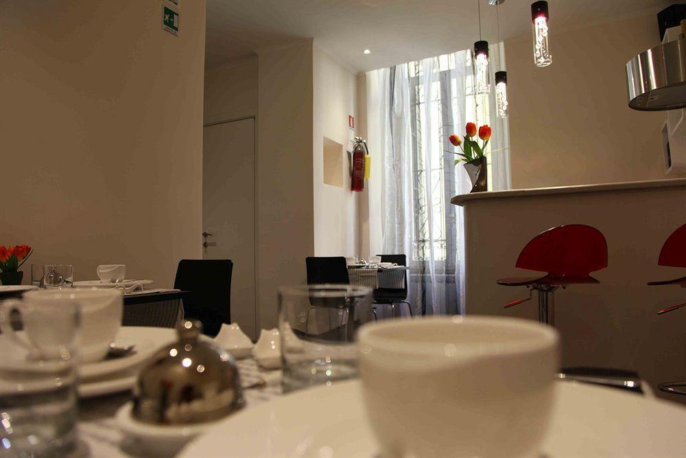 Bed and Breakfast Domus Via Veneto Roma Exterior foto