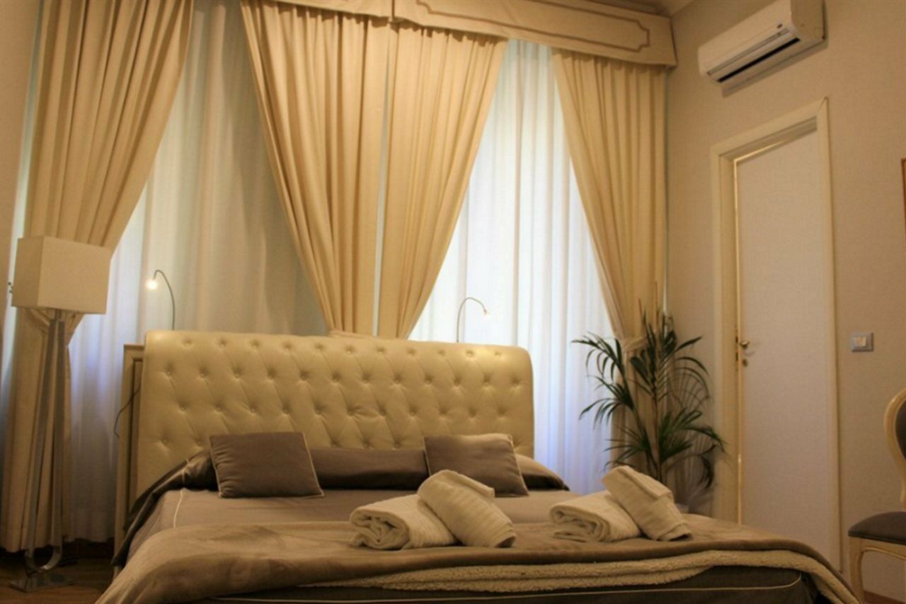 Bed and Breakfast Domus Via Veneto Roma Exterior foto